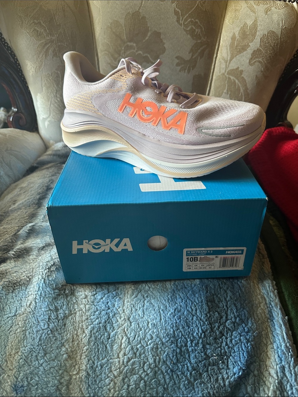 Hoka Women's Running Shoe Skyward X 2 - Picture 1 of 5